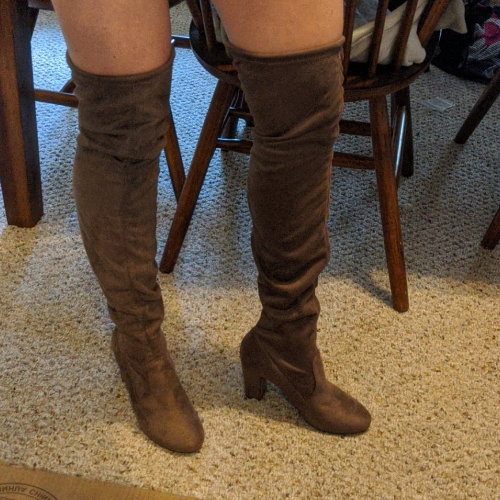 NWOT brown suede over knee boots - Picture 2 of 7